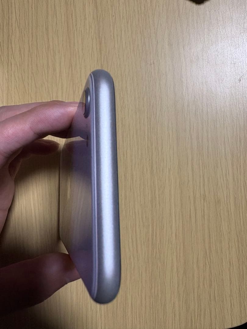 【美品】iPhone SE 第2世代 64GB