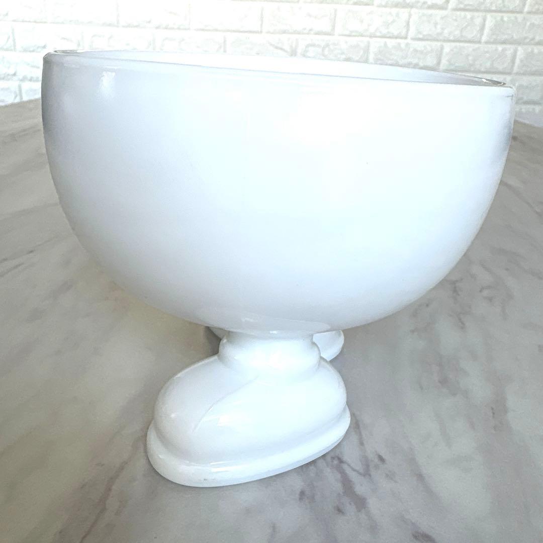 ARCフランス ルミナルク ルーキー 足付きボウル エッグスタンド