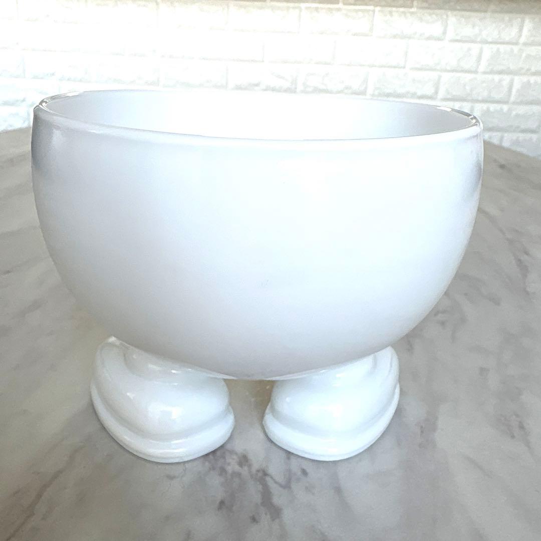 ARCフランス ルミナルク ルーキー 足付きボウル エッグスタンド