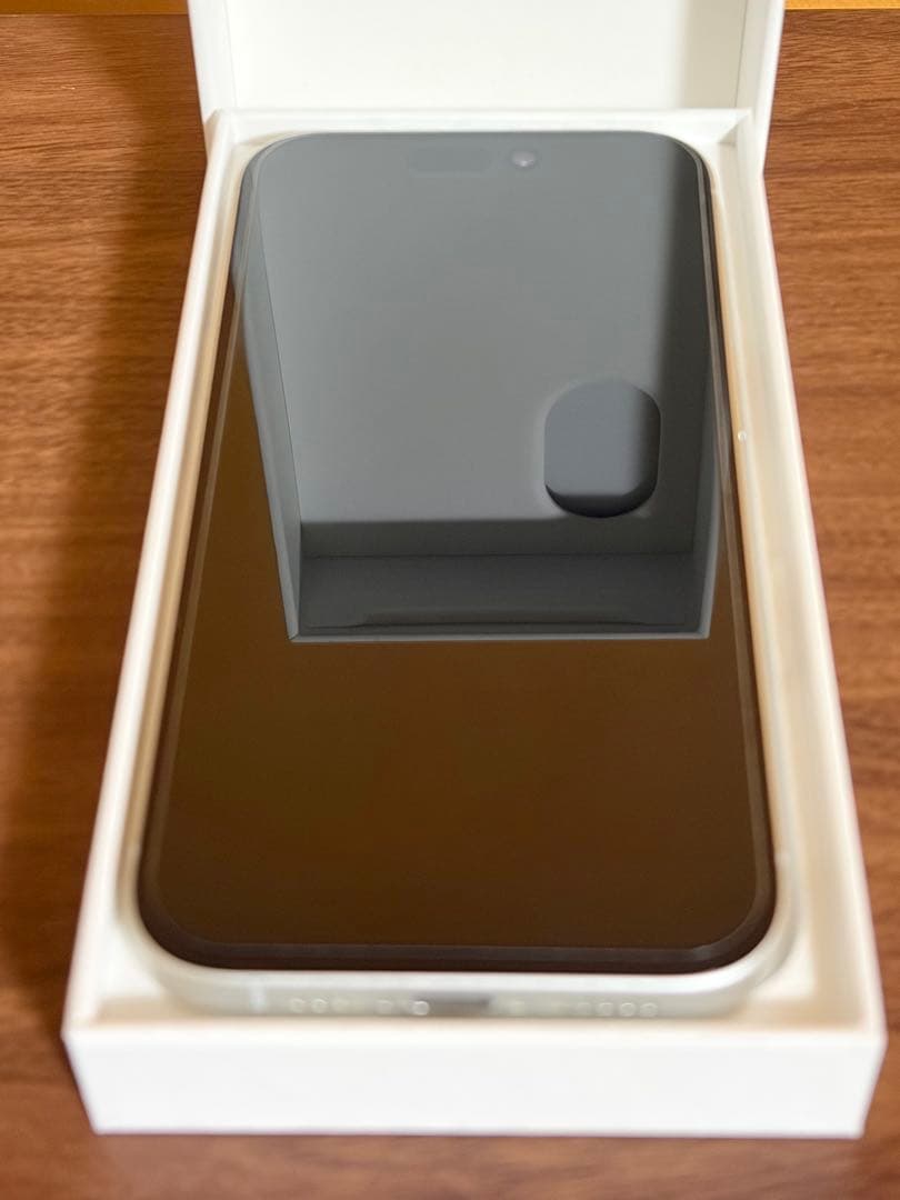 iPhone16 256gb バッテリー100% simフリー