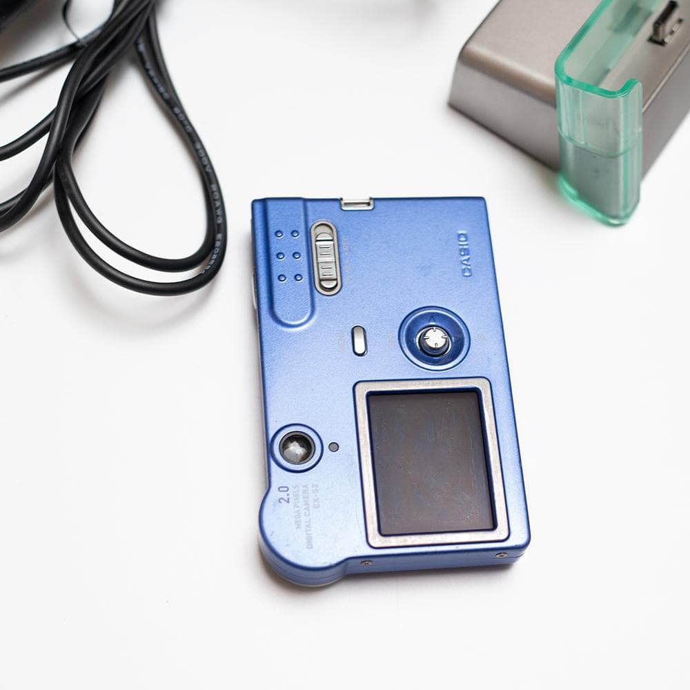 Casio Exilim EX-S2 バッテリー付き 希少カラー デジタルカメラ