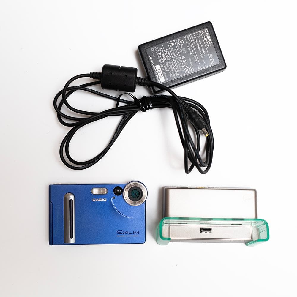 Casio Exilim EX-S2 バッテリー付き 希少カラー デジタルカメラ