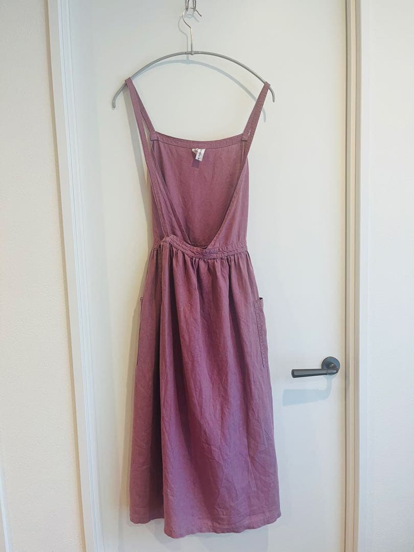 北欧暮らしの道具店　リネンのエプロンワンピース　チェルシーピンク