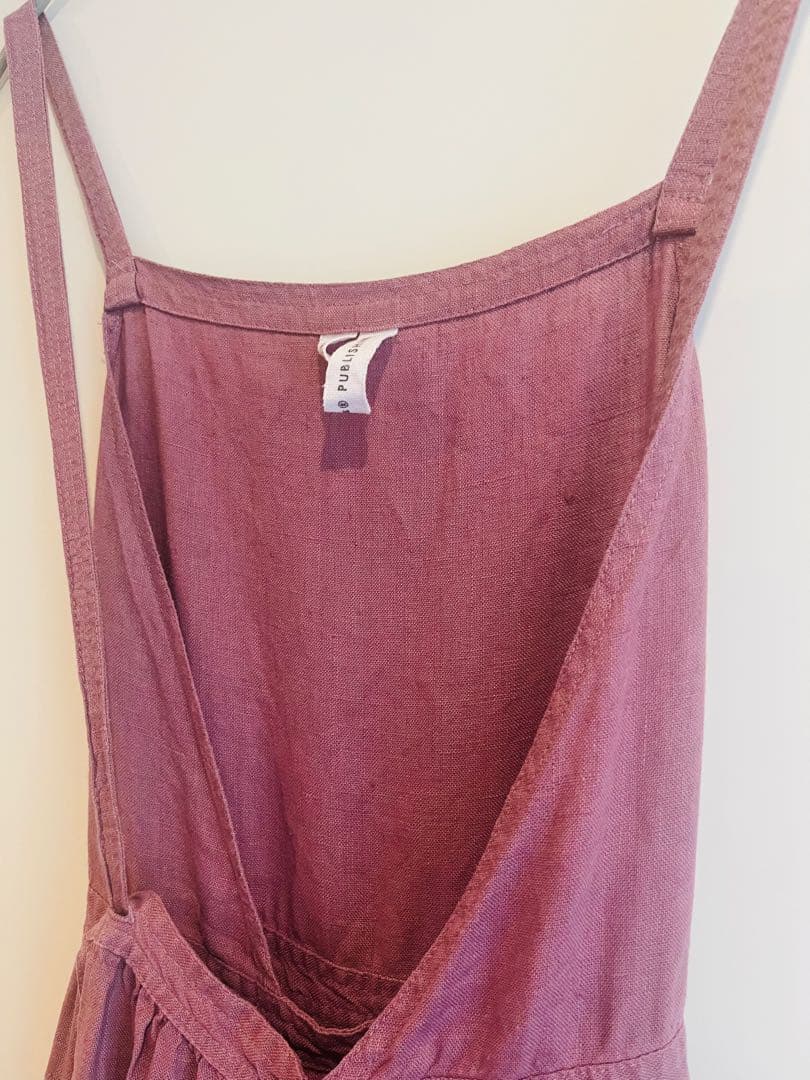 北欧暮らしの道具店　リネンのエプロンワンピース　チェルシーピンク