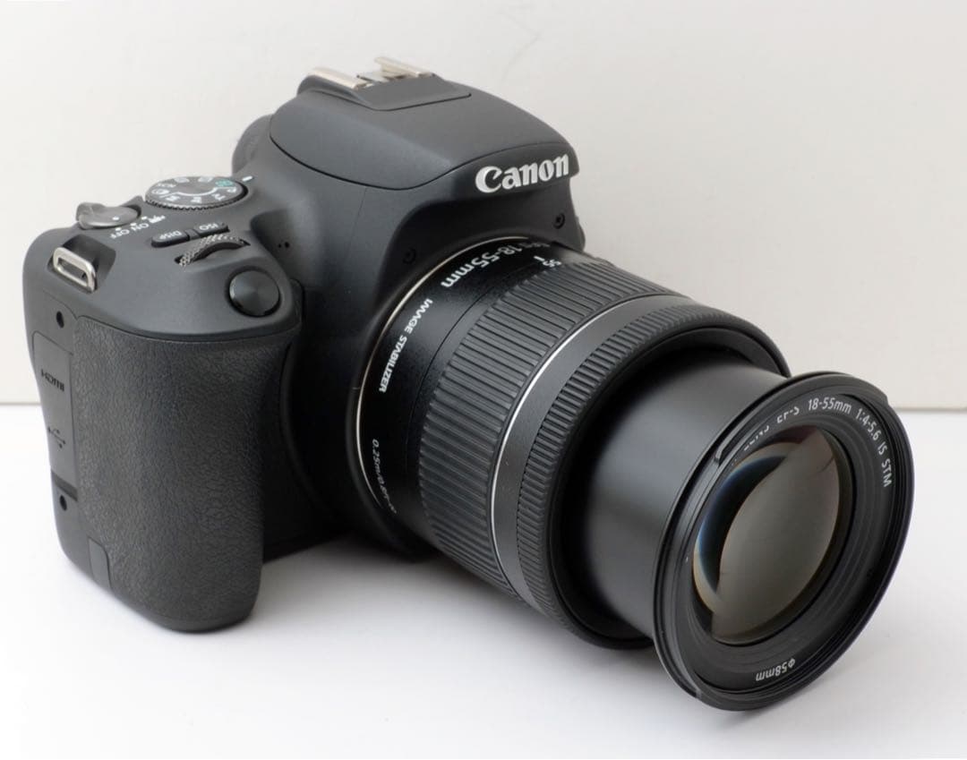 X7後継機！Canon EOS kiss X9★美品★Wi-Fi内蔵★バック付き