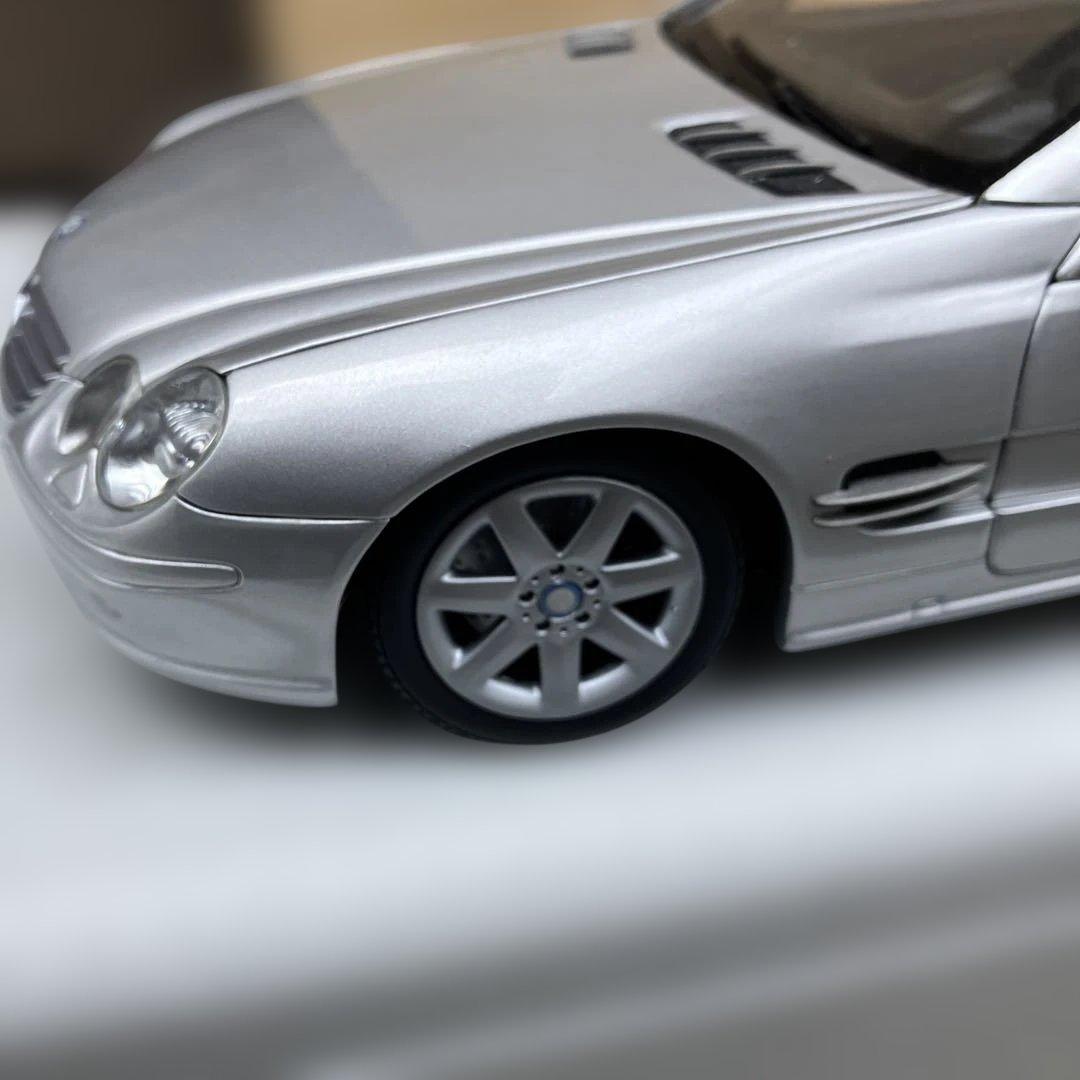 メルセデス・ベンツ SL 2001 シルバー 1/18