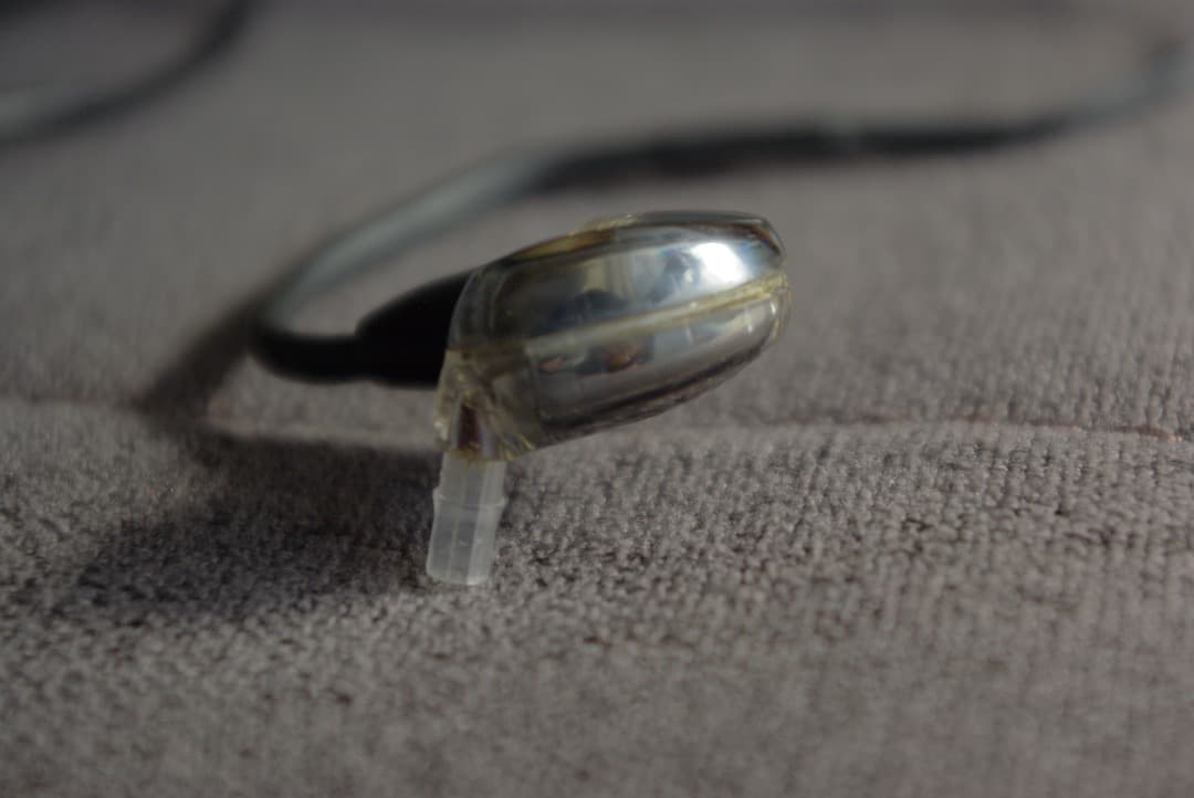 SHURE SE425 シルバー