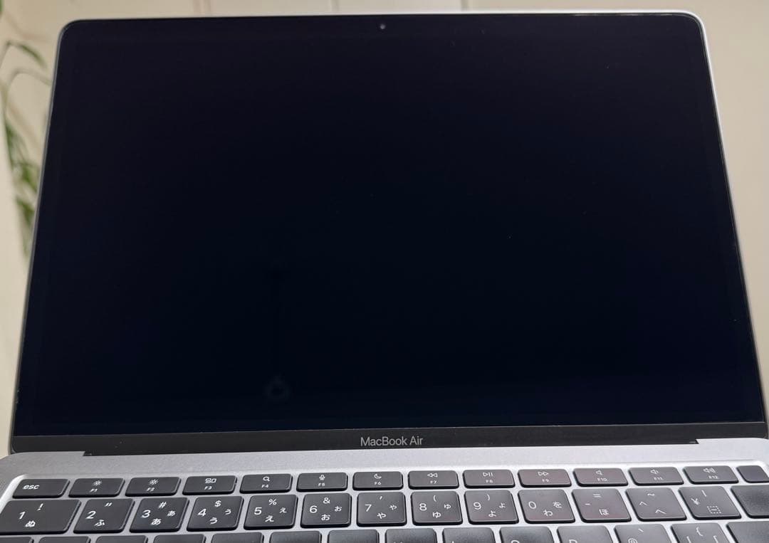 MacBook Air M1 16GB 512GB 充放電256回 残量84%