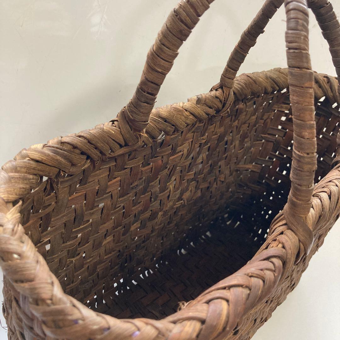 ①国産山葡萄　手作り　かごバッグ 国産　網代編み　山形県