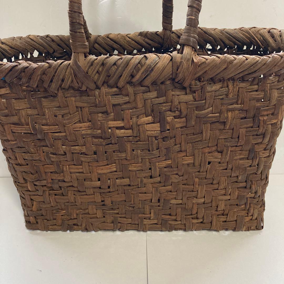 ①国産山葡萄　手作り　かごバッグ 国産　網代編み　山形県