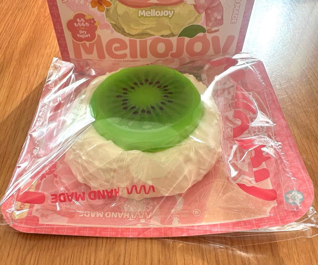新品未使用　MelloJoy スクイーズ　大福　キウイ　廃盤品　レア　メロジョイ