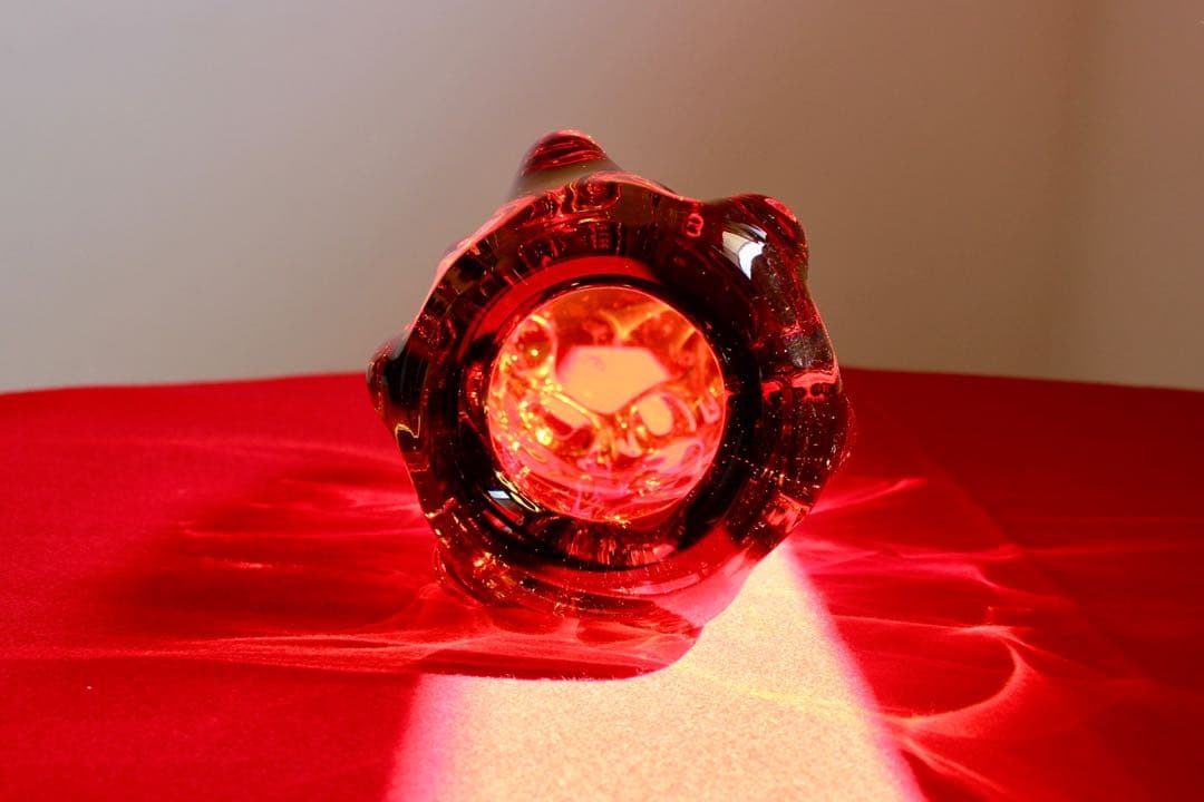 ガラスコレクション【花瓶　赤と黄のグラデーション】