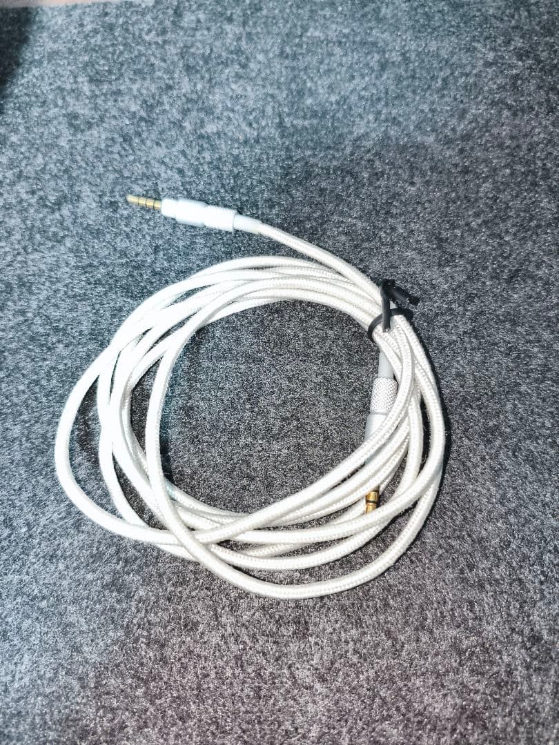 Master & Dynamic MH40 有線ヘッドホン 中古 動作品