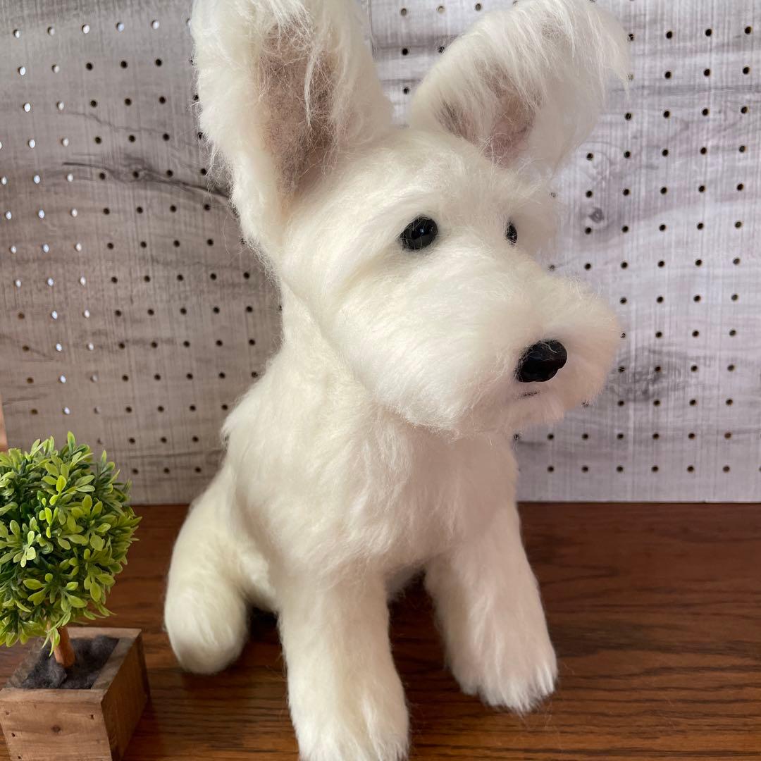 羊毛フェルト　ミニチュアシュナウザー　白シュナちゃん　Ｌサイズ