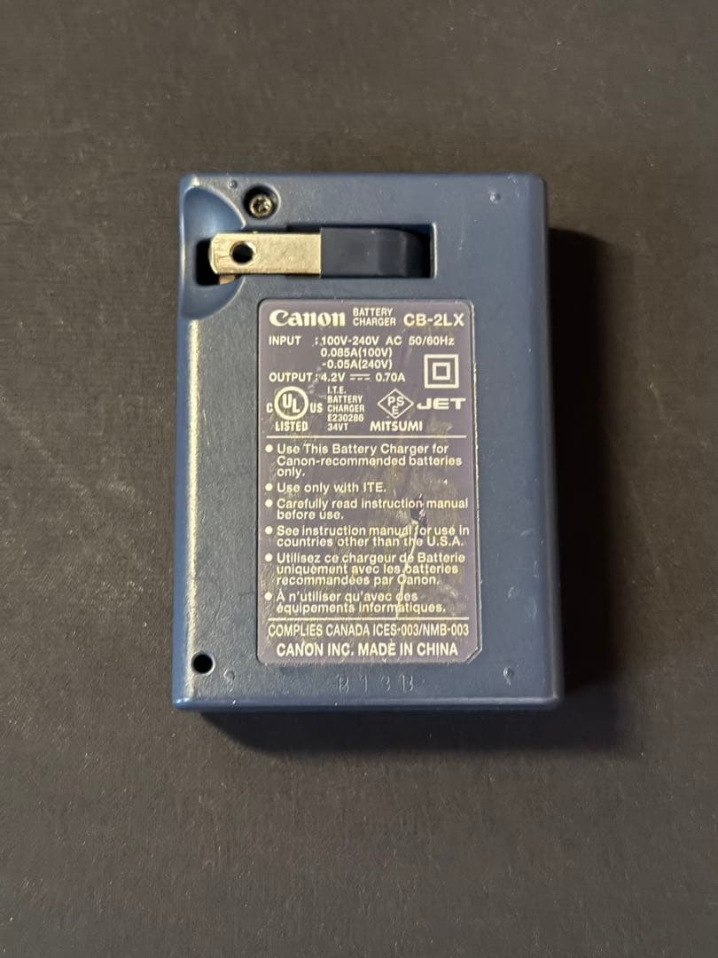 デジタルカメラ Canon IXY DIGITAL 2000 IS