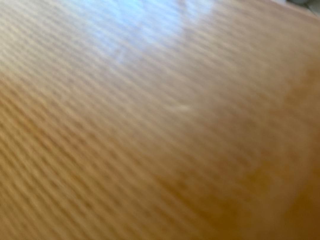 木製のデスク　引出し2箇所