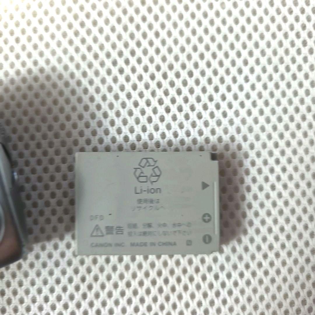 Canon　IXY DISITAL 820 IS キヤノン デジタルカメラ