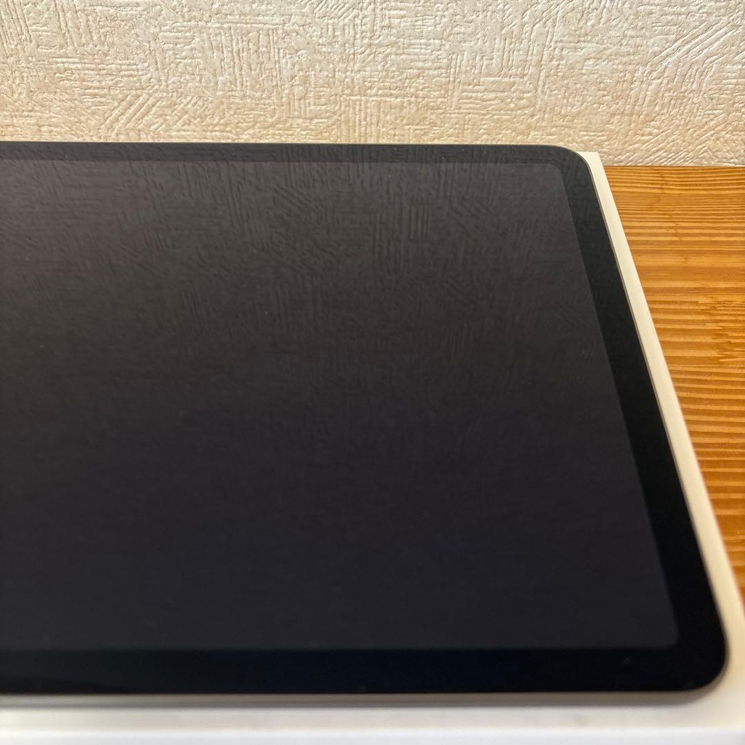 iPad Air 第5世代 256GB Wi-Fiモデル スペースグレイ