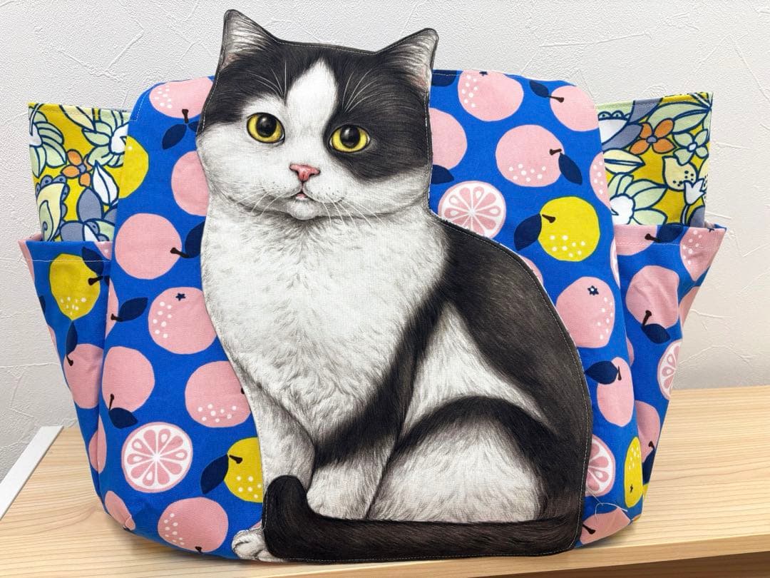 大きなチューリップバッグ　コヤンイサムチョン　ねこ