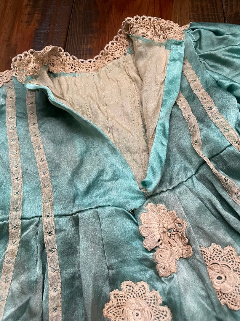 〜❤︎ アンティークビスクドール さんのドレス 〜❤︎ アンティークドールドレス