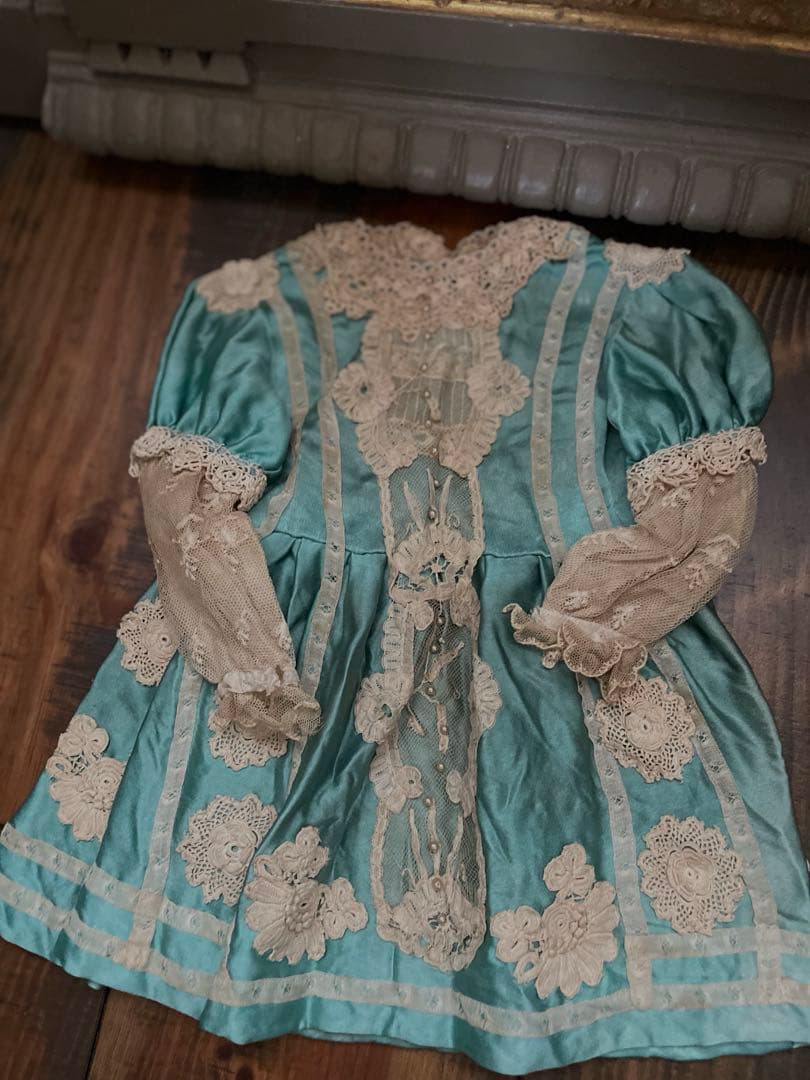 〜❤︎ アンティークビスクドール さんのドレス 〜❤︎ アンティークドールドレス