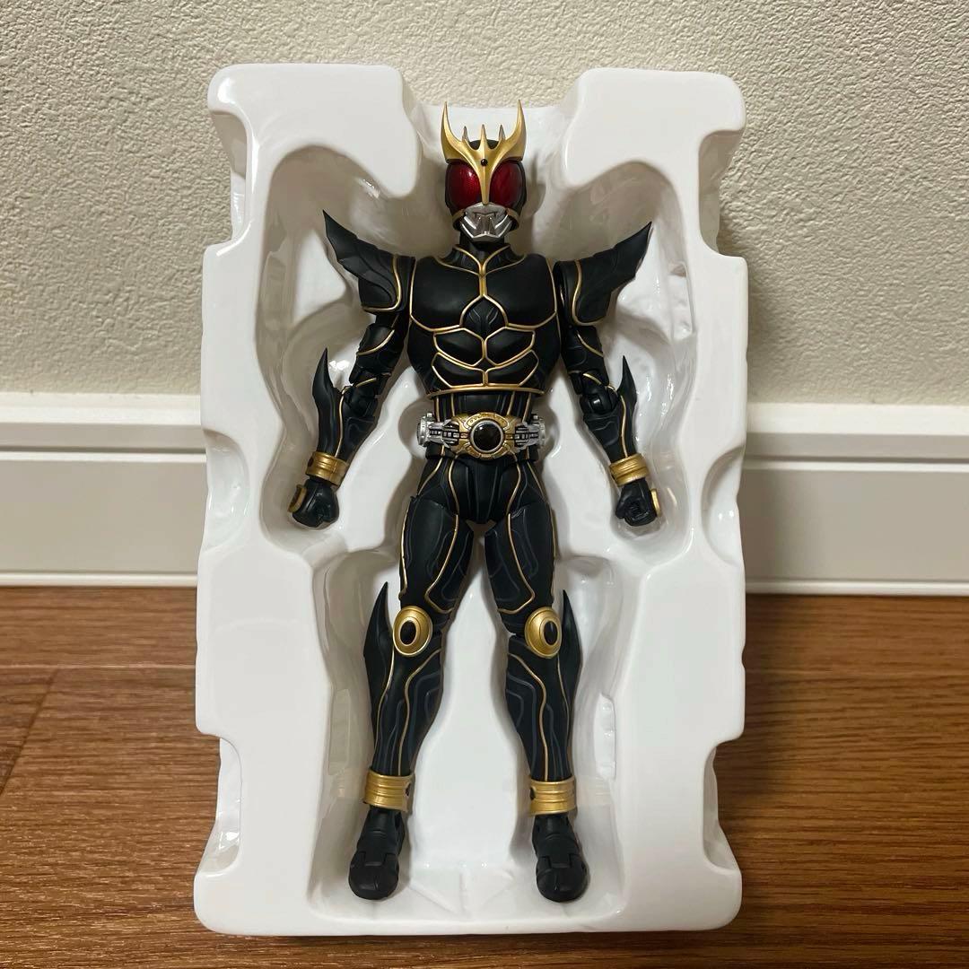 美品 s.h.figuarts仮面ライダークウガ　アルティメットフォーム　真骨頂