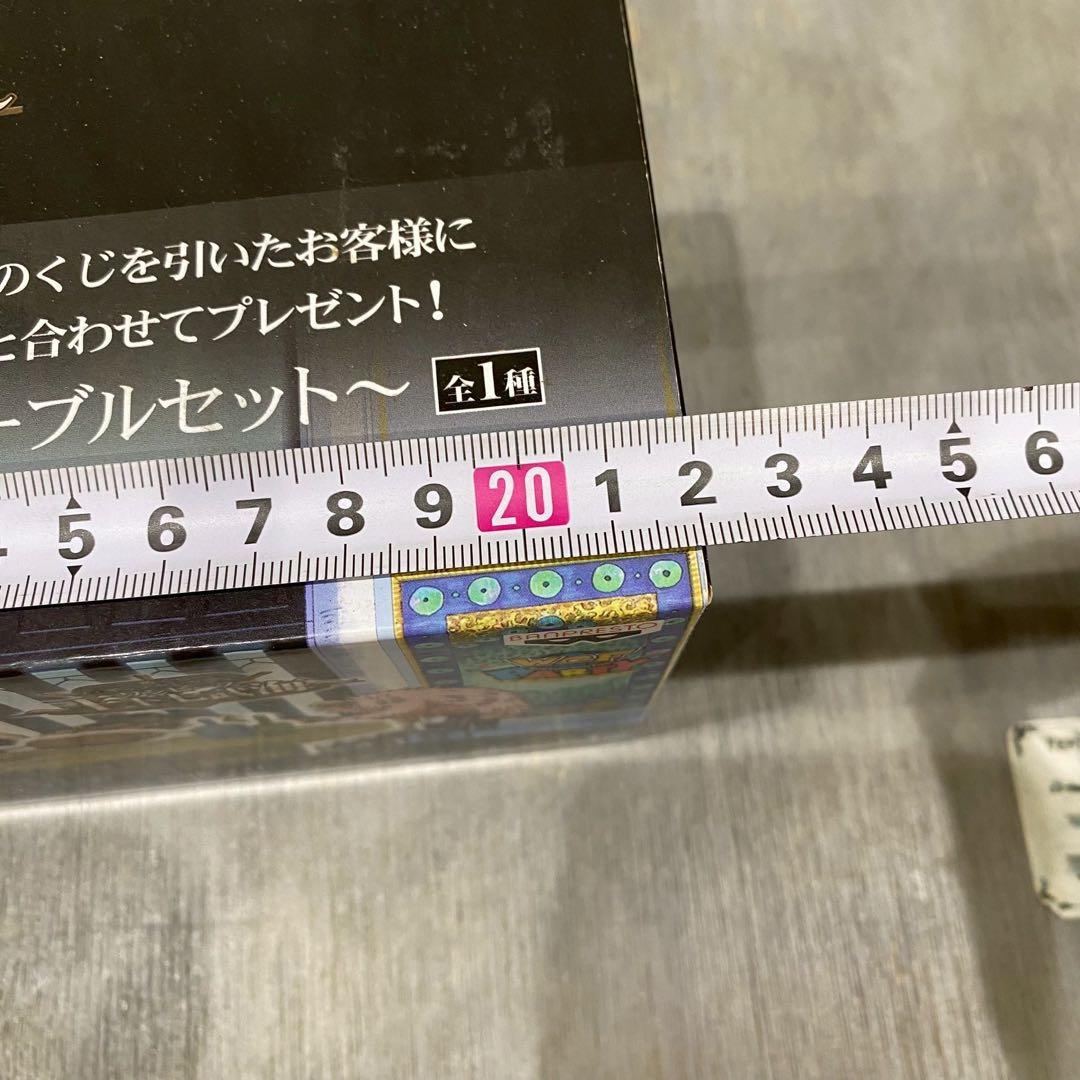 未開封 ワンピース フィギュア 聖地マリージョア 七武会議テーブルセット