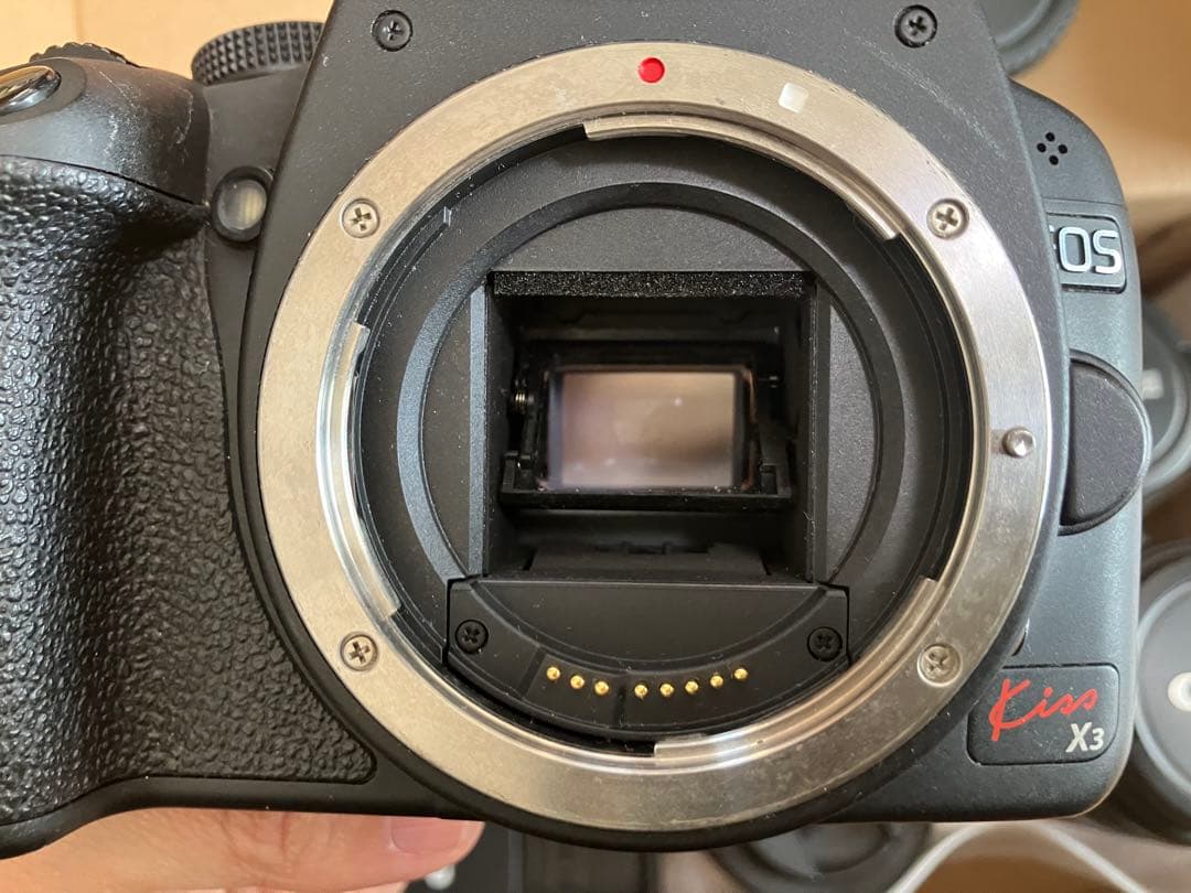 レンズおまけありCanon EOS Kiss X3 ダブルズームキット