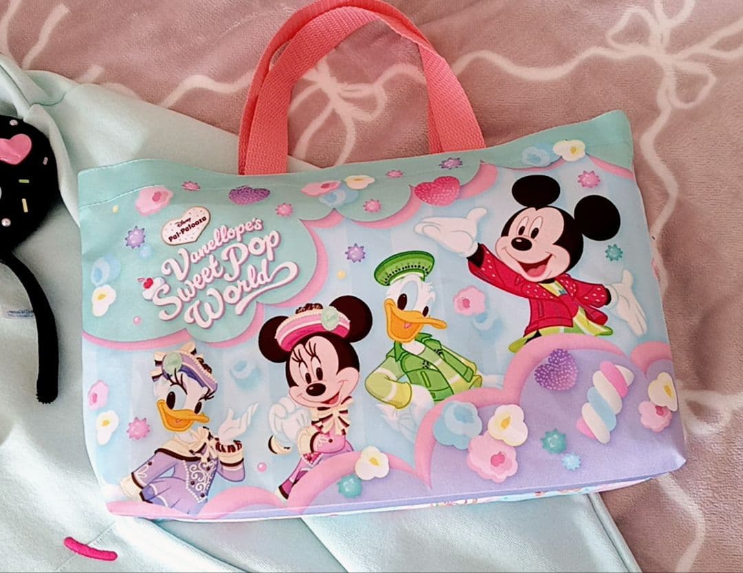 ディズニー　パルパルーザ　ヴァネロペ　パーカー　カチューシャ　クッション