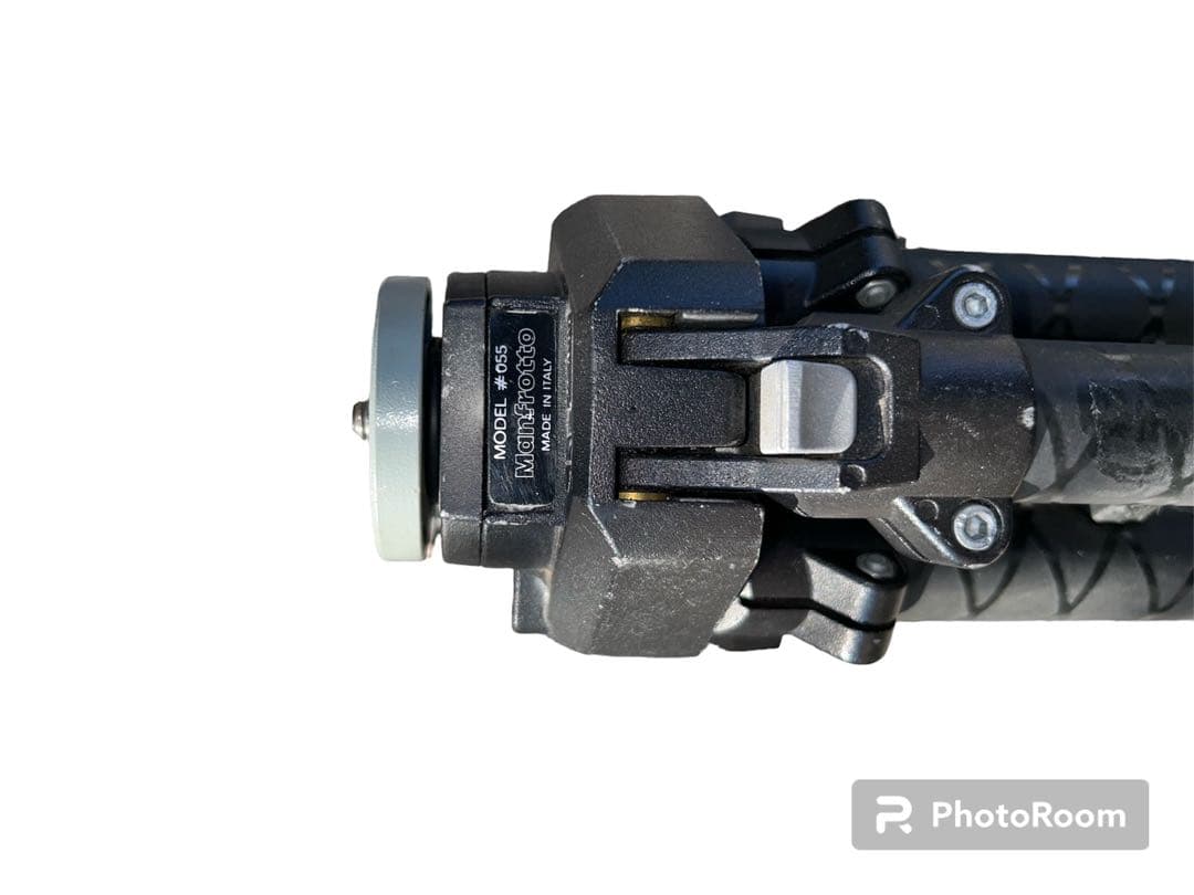 カメラ三脚　MODEL #055 MANFROTTO　カメラスタンド　一眼レフ