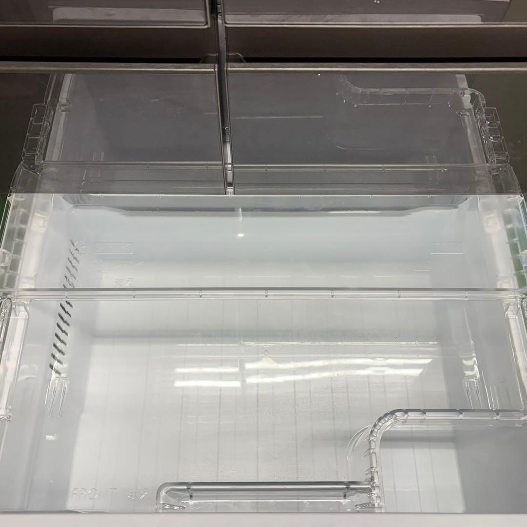 821 2024年製　極美品　大型冷蔵庫　観音開き　6ドア　鏡面　500L弱