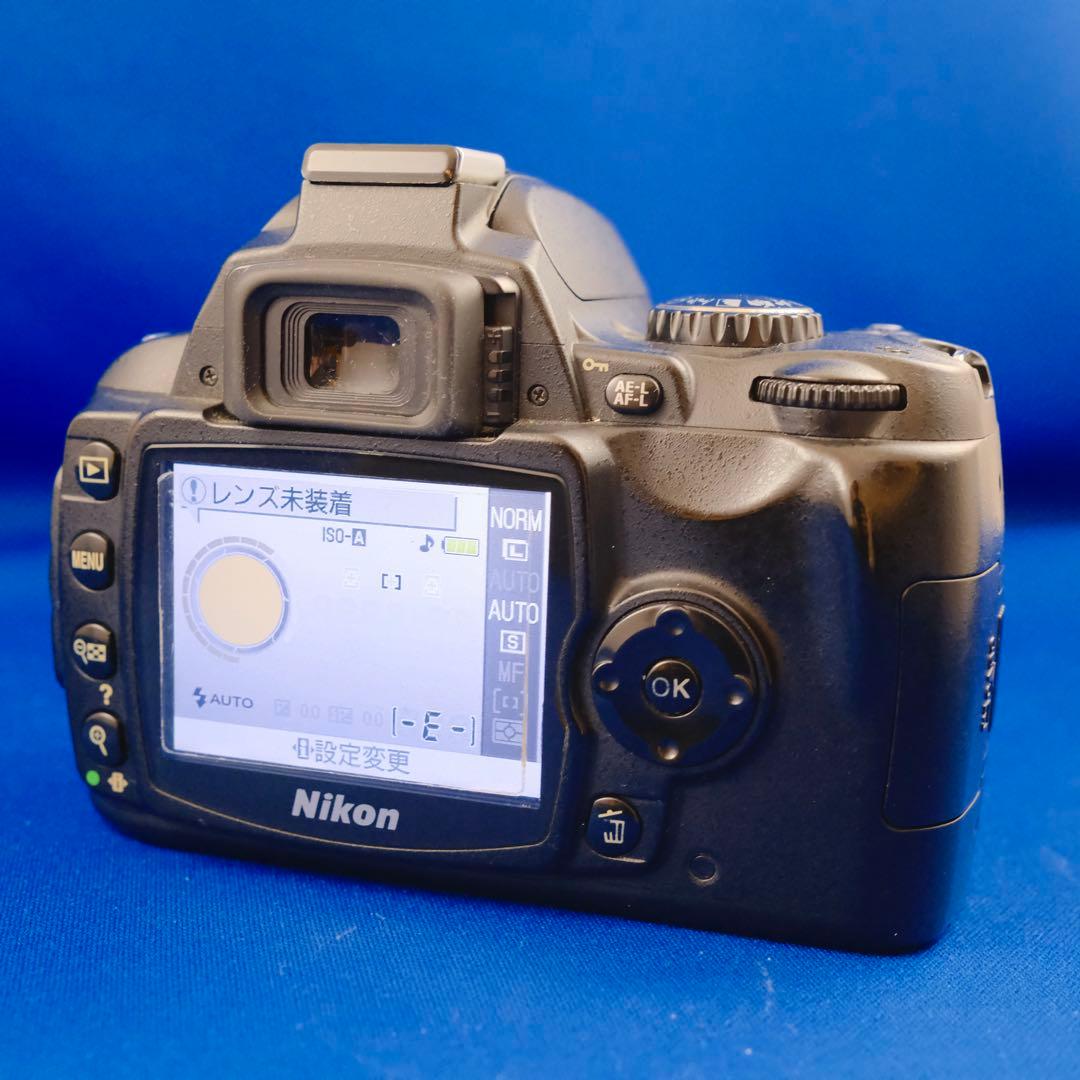 ★特価★Nikon D40 デジタル一眼レフカメラ 本体