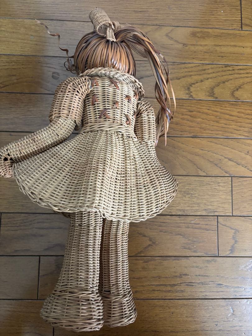 昭和レトロ　ラタン　籐製手作りポニーテールの女の子人形　高さ46cm