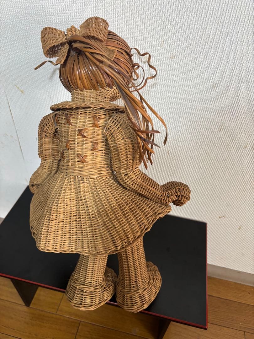 昭和レトロ　ラタン　籐製手作りポニーテールの女の子人形　高さ46cm