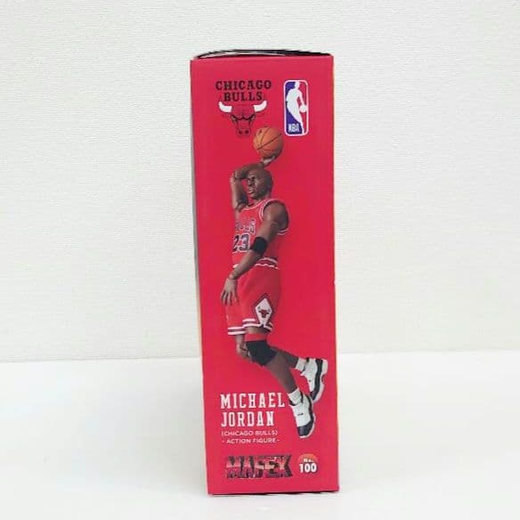 箱あり 極美品 MAFEX マフェックス マイケル・ジョーダン　　フィギュア