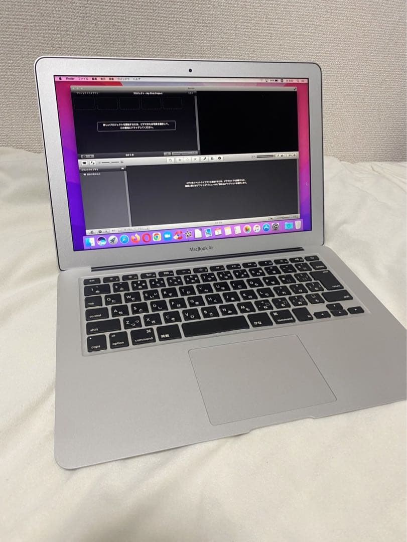 【バッテリー新品】MacBook Air 13