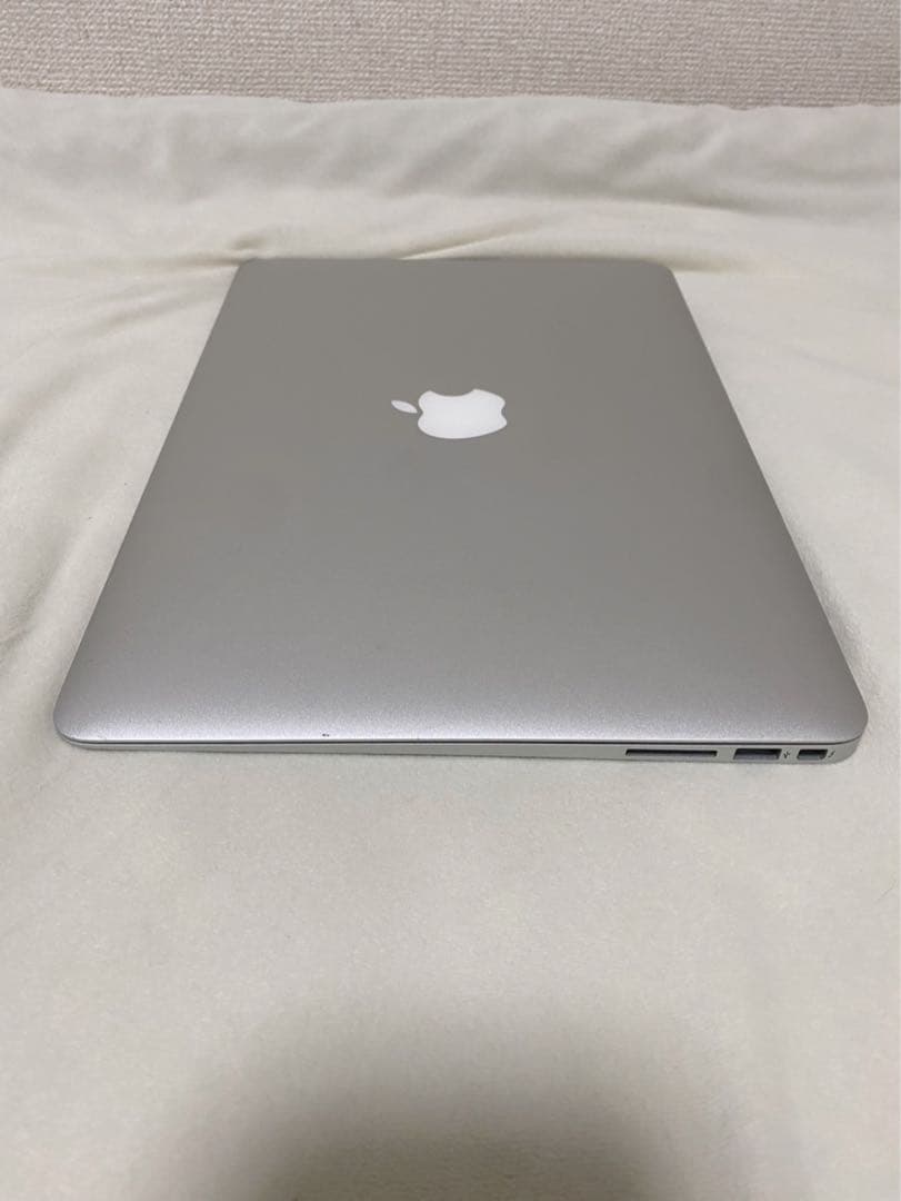 【バッテリー新品】MacBook Air 13