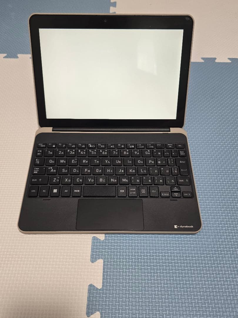 dynabook w6k22xcuab　 2in1ノートパソコン
