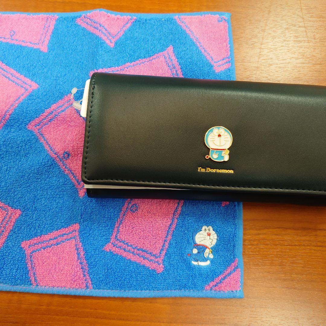 新品未使用　ドラえもん 長財布・刺繍タオルハンカチ どこでもドア