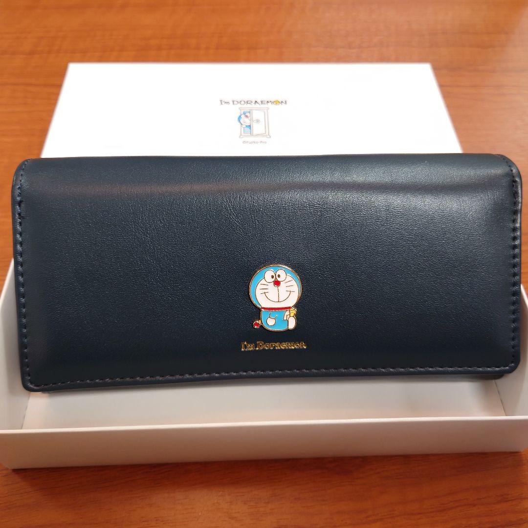 新品未使用　ドラえもん 長財布・刺繍タオルハンカチ どこでもドア