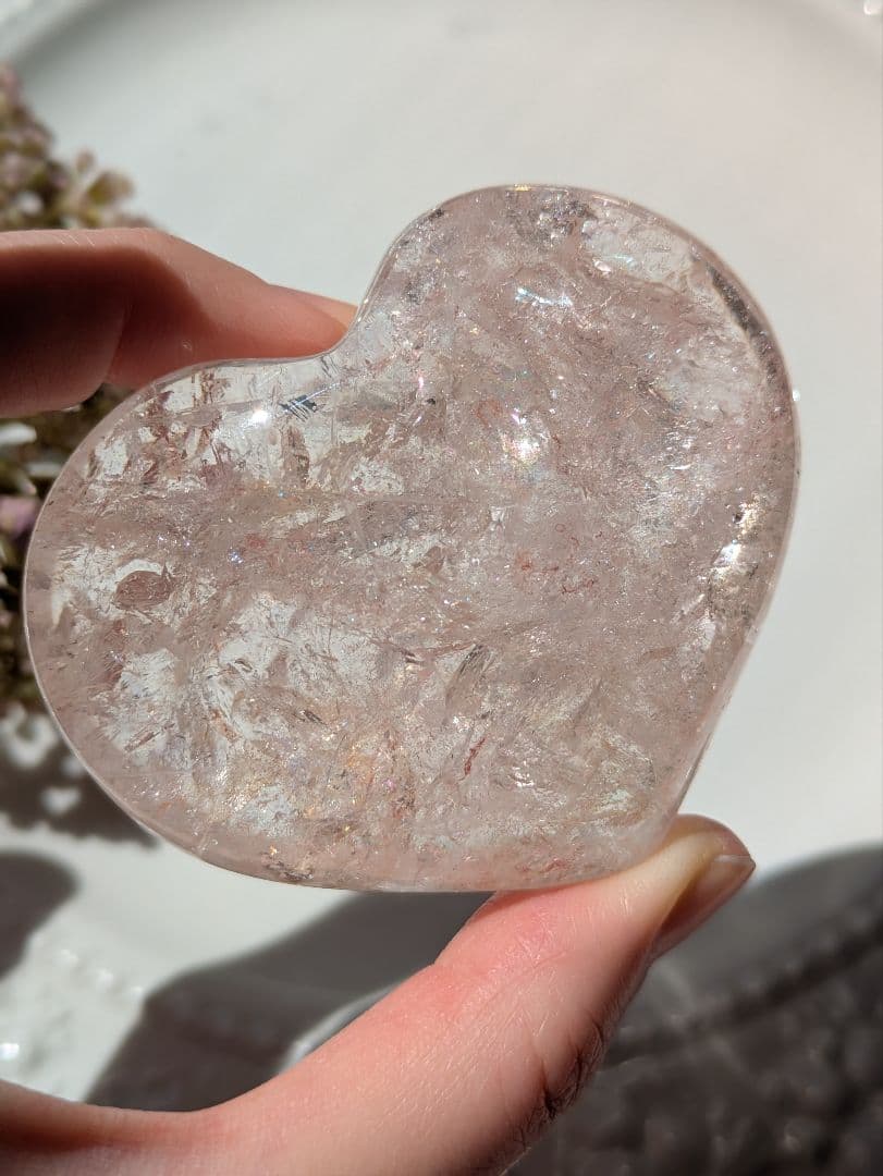 ♡ピンクアゼツライト（通称） ピンククリアクォーツ♡　ハート型　虹