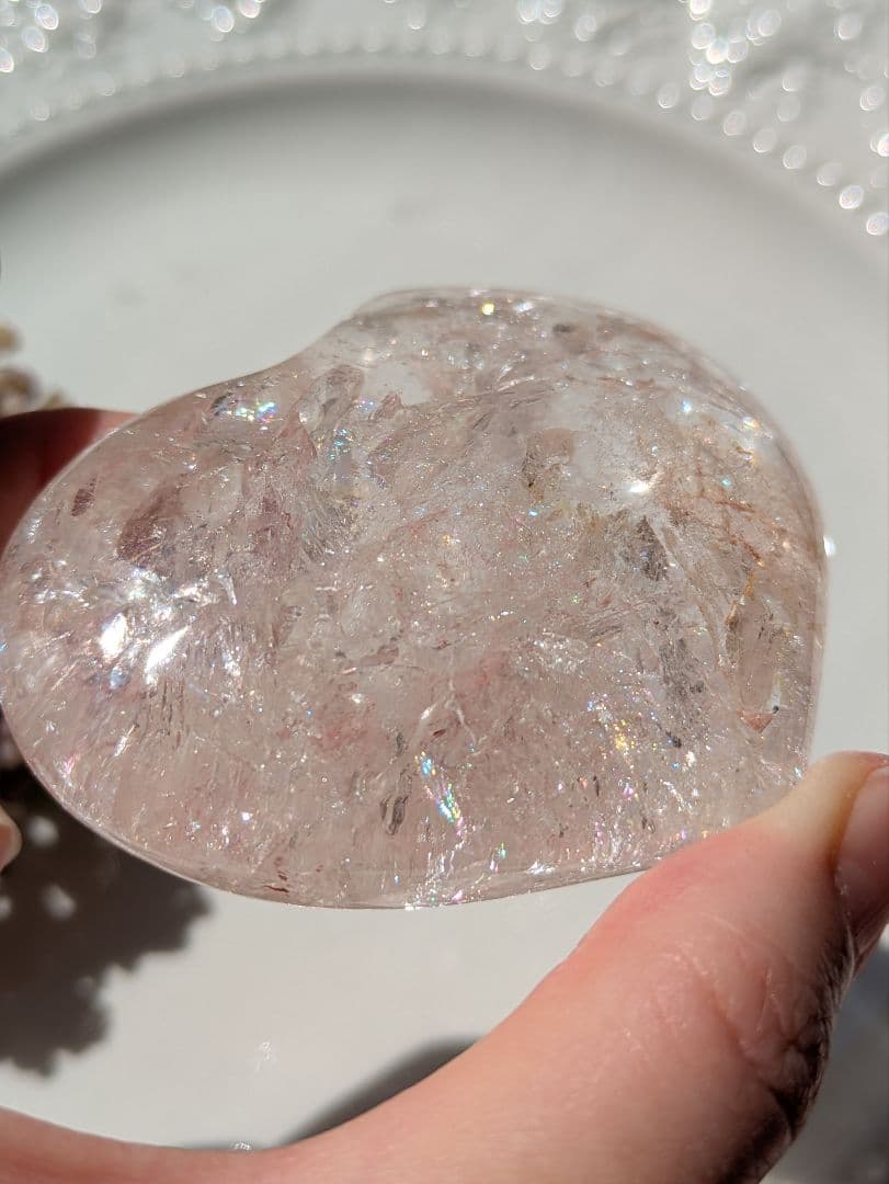 ♡ピンクアゼツライト（通称） ピンククリアクォーツ♡　ハート型　虹