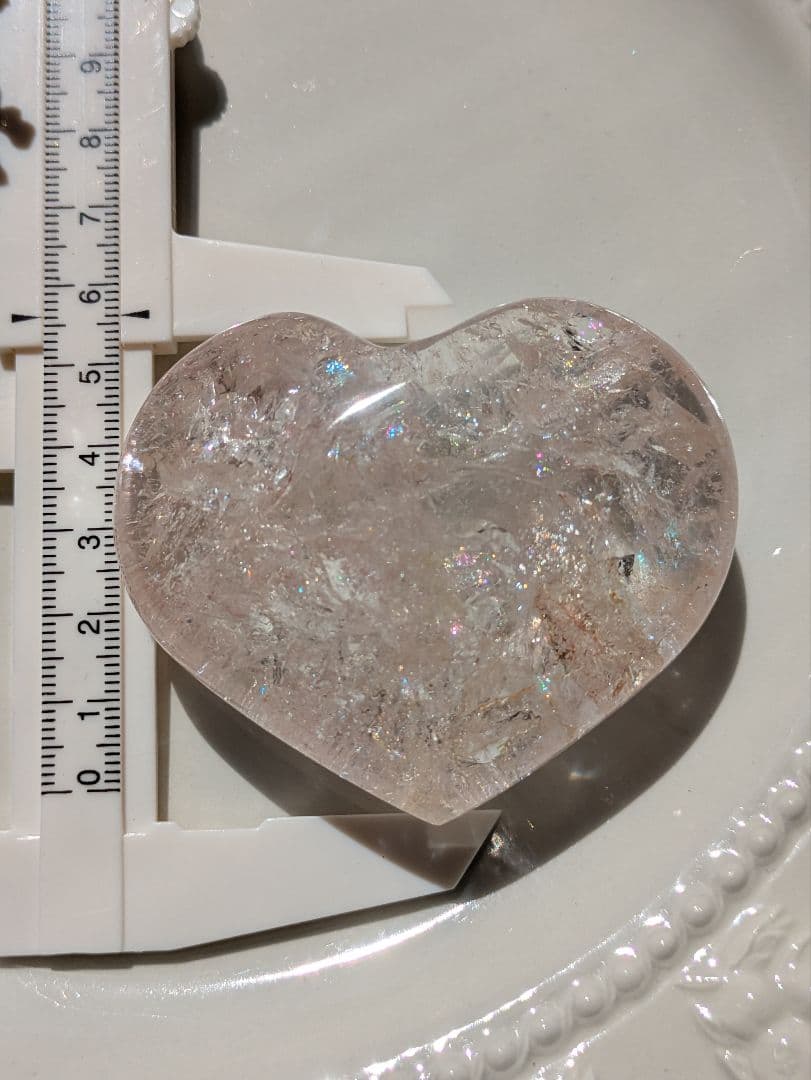 ♡ピンクアゼツライト（通称） ピンククリアクォーツ♡　ハート型　虹