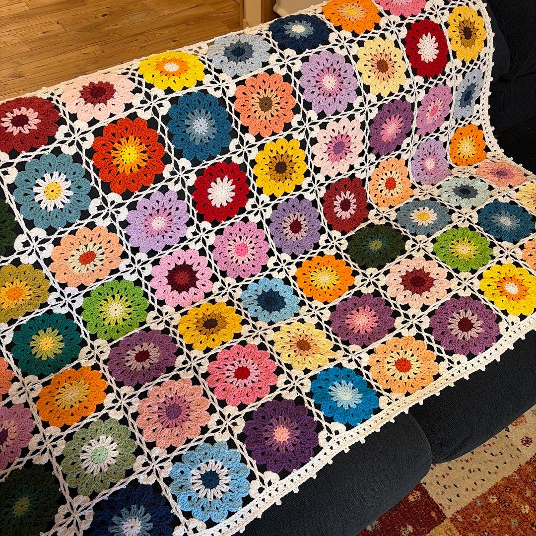 ハンドメイド　お花いっぱいブランケット　モチーフ　コットン