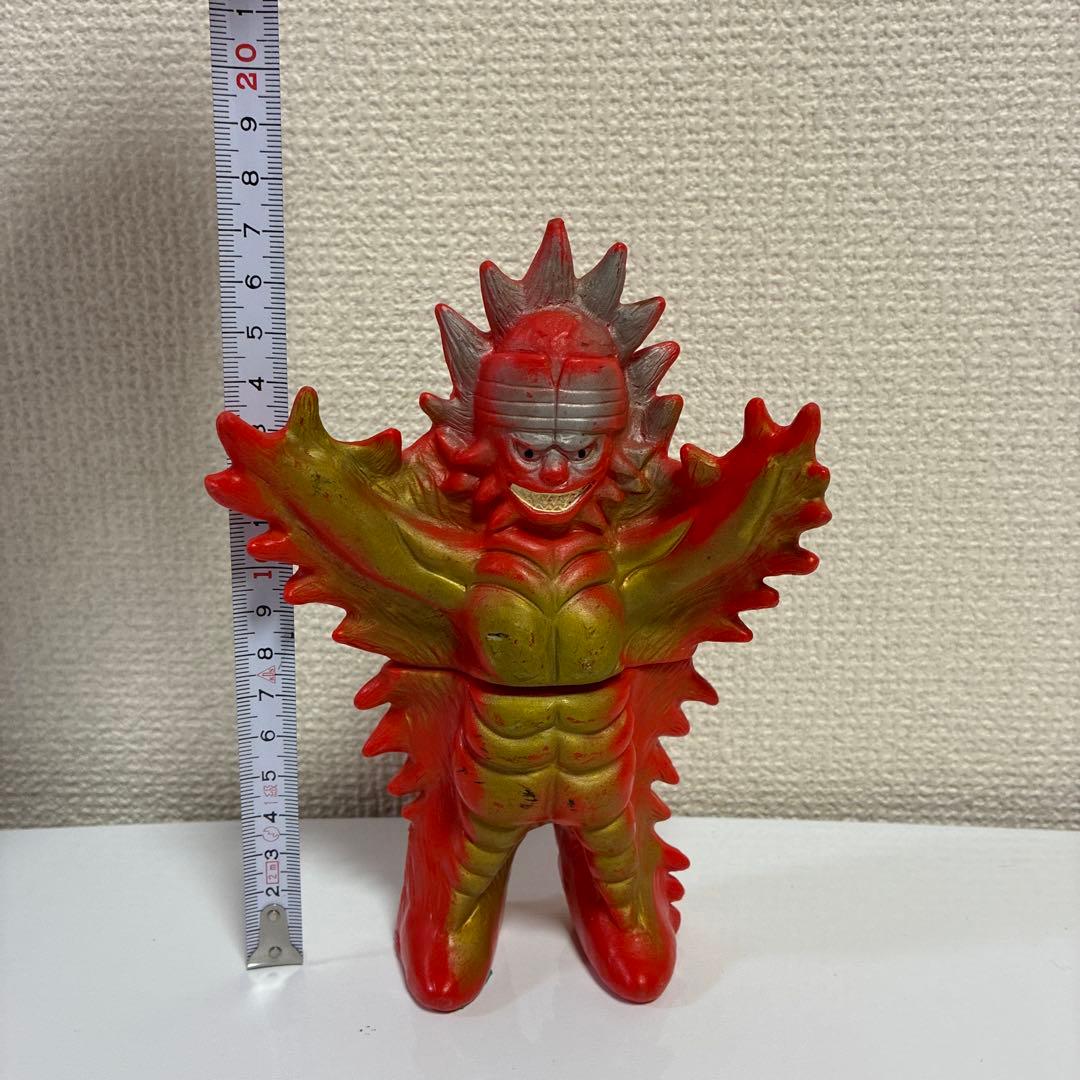 ブルマァク キティーファイアー ソフビ 鉛筆削りタイプ 当時物 [記名あり]