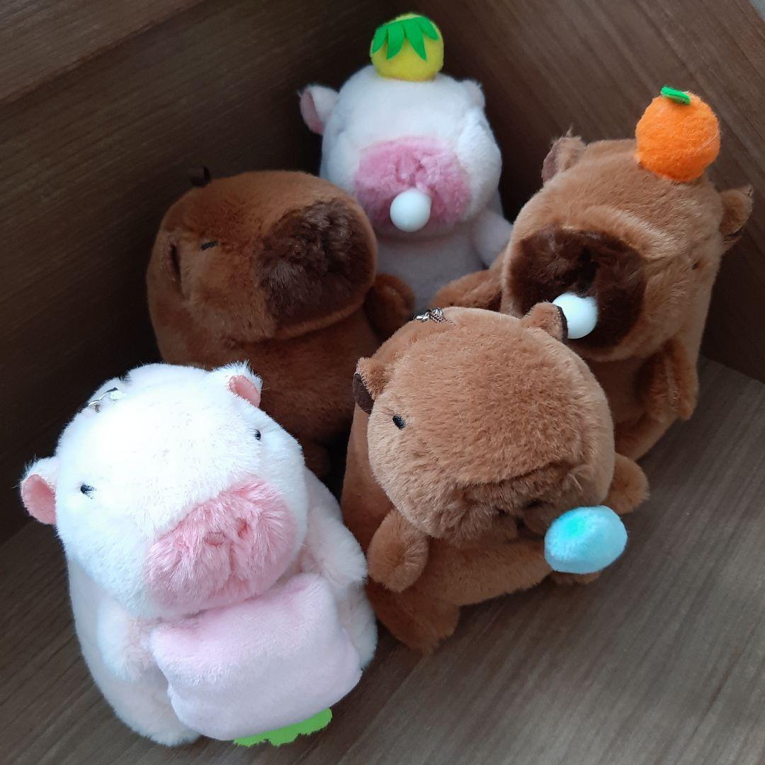 カピバラ　キーホルダー　ぬいぐるみ　セット5個　いろいろ