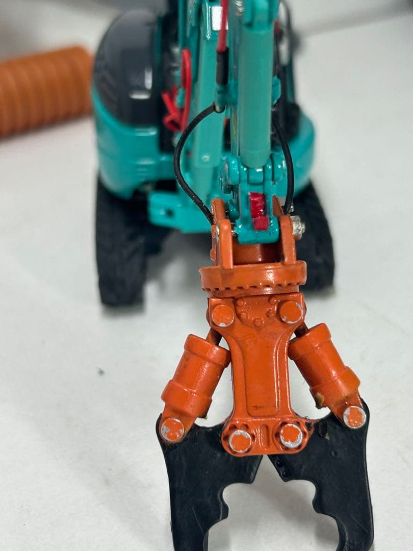 ミニカー KOBELCO sk28sr