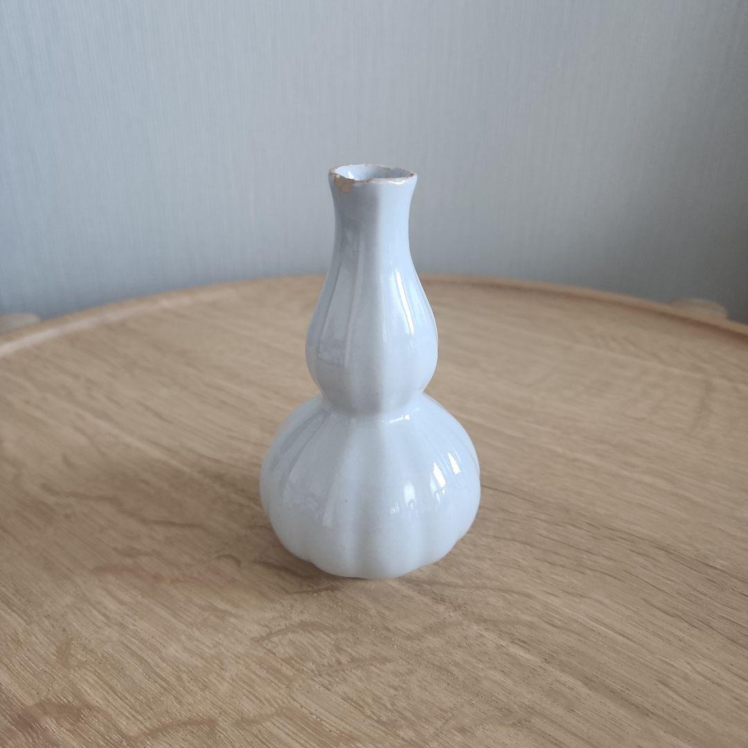 デルフト　白　瓢形瓶　17-18世紀
