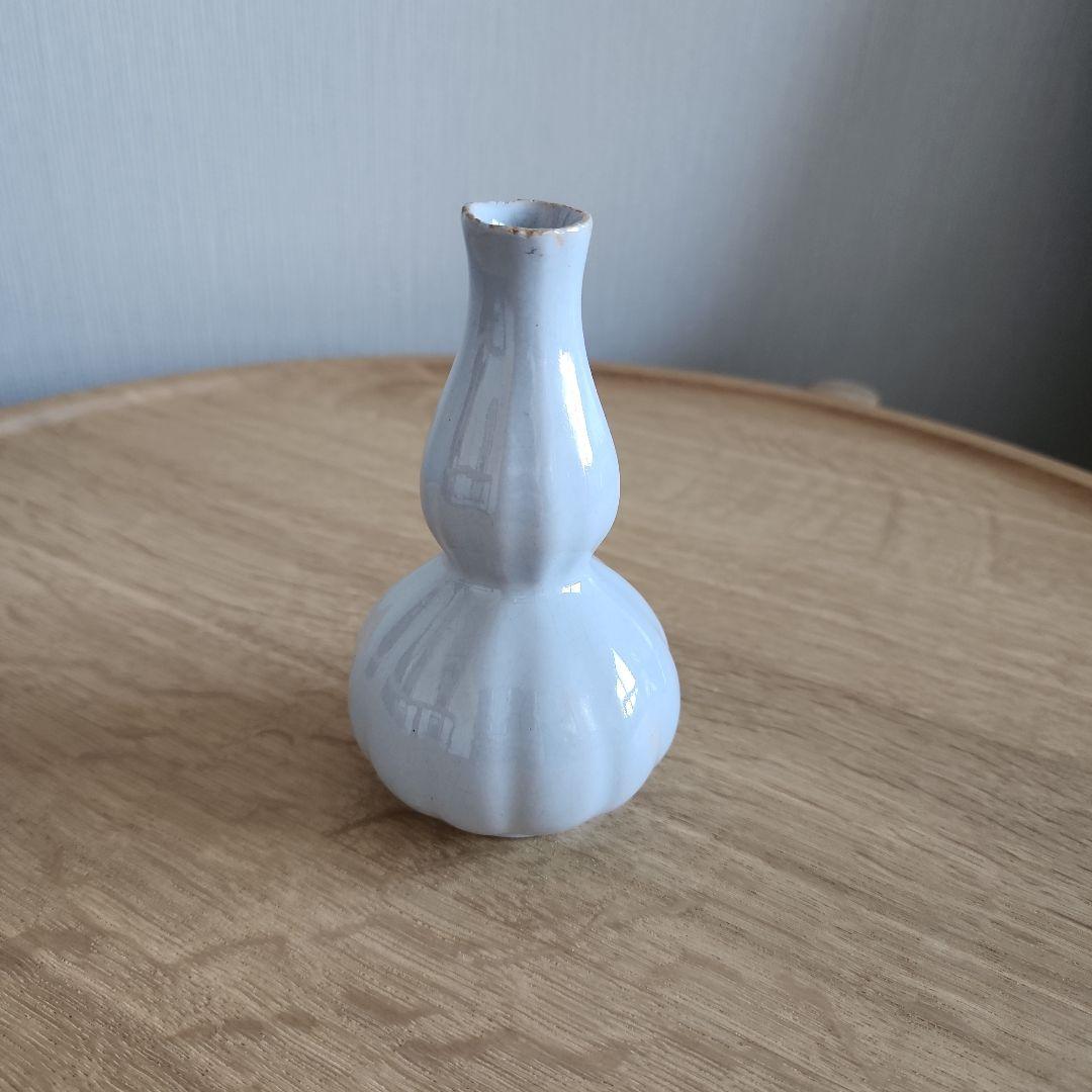 デルフト　白　瓢形瓶　17-18世紀