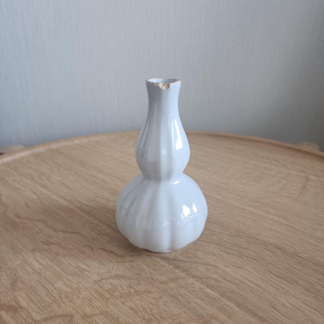 デルフト　白　瓢形瓶　17-18世紀